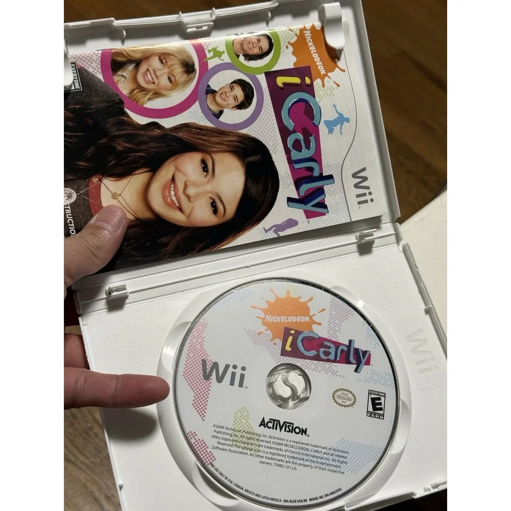 Nintendo Wii Games Lot Of 4 , I Carly, Dora, Wreck It Ralph, Just Dance 4